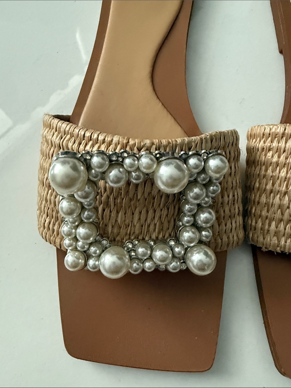Zara Tan Raffia Slide Sandals with Pearl-Embellished Buckle - Picture 2 of 8